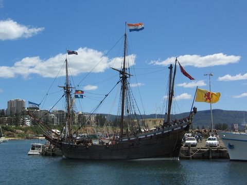 Duyfken on Wollongong Harbour 